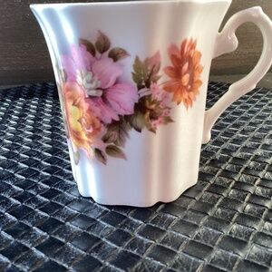Royal Grafton Fine Bone China Tea Cup
